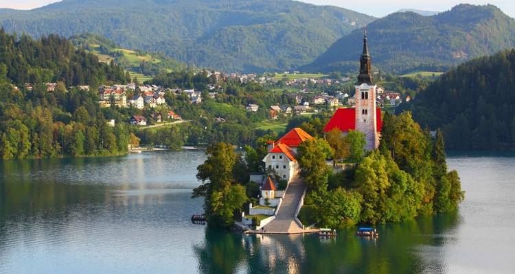 Alpine Lakes of Slovenia - Explore! 4