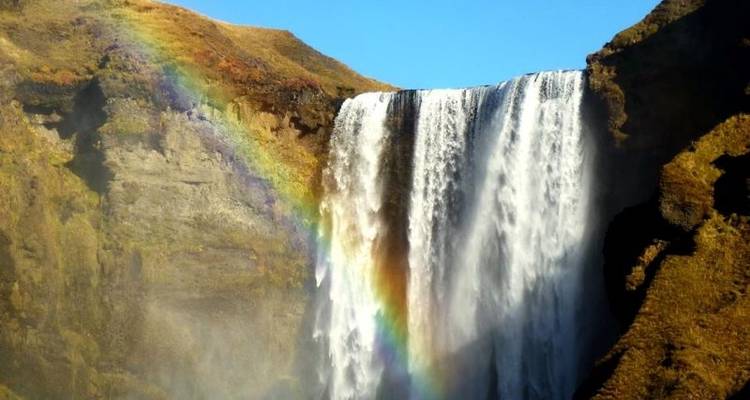 Iceland - Land of the Midnight Sun - Explore! 7