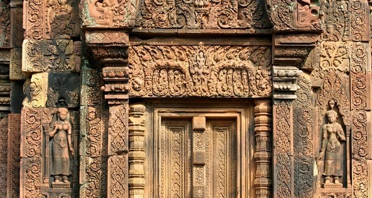 Inside Vietnam + Cambodia Highlights - Explore! 8