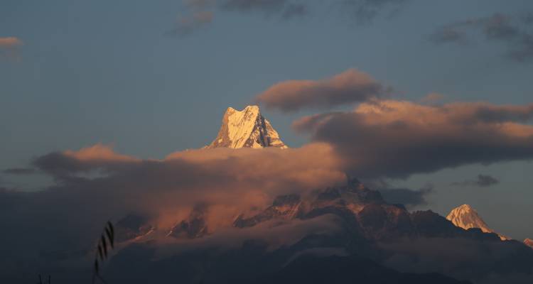 Ghorepani Poon Hill yoga excursionismo - Himalayan Recreation Treks & Expedition Pvt.ltd 2
