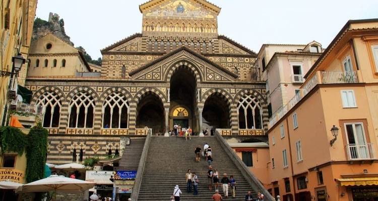 Amalfi Coast Walking & Hiking Tour - Caspin Journeys 9