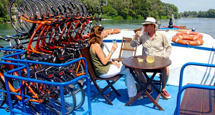 Bike & barge tour Provence and Camargue: from Avignon to Aigues-Mortes - Girolibero - Cycling holidays 8