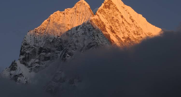 Excursión de lujo al campamento base del Everest - Alpine Eco Trek & Expedition Pvt. Ltd.  7
