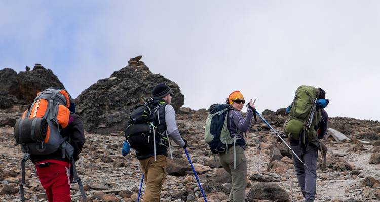 Ascension de 6 jours de la route Machame au Kilimandjaro - Kilimanjaro Heroes Adventures 2