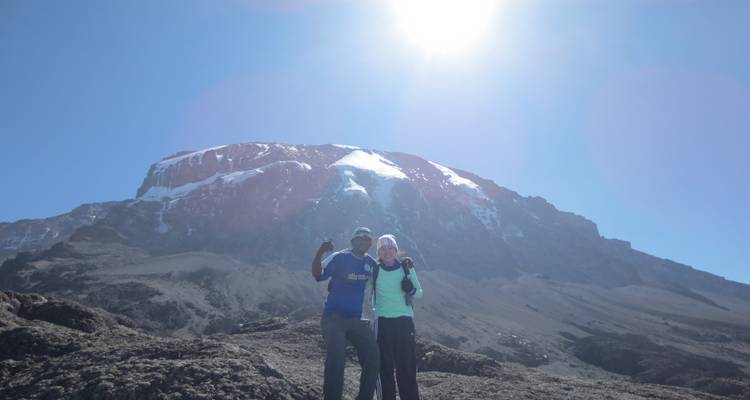 Ascension de 6 jours de la route Machame au Kilimandjaro - Kilimanjaro Heroes Adventures 6