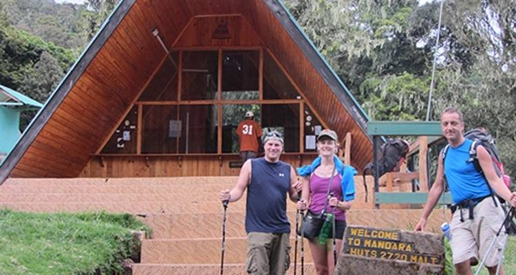 Ascension du Mont Kilimandjaro par la route Marangu 8 jours Tanzanie - tous les hébergements et transports sont inclus - Spider Tours and Safaris 4
