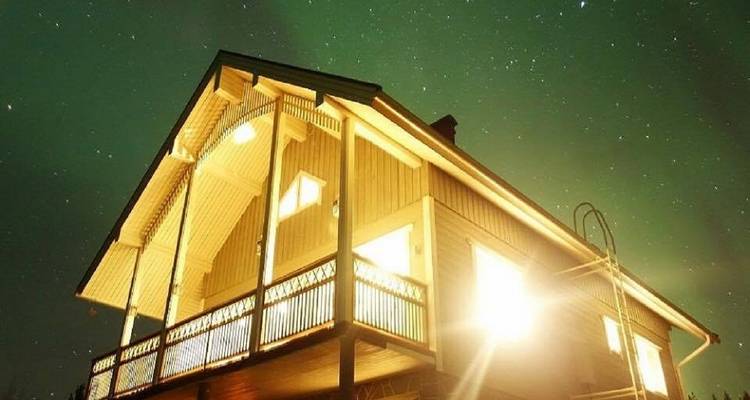 Laponia ¡7 días en la ciudad de Papá Noel en el Círculo Polar Ártico! - Nordic Unique Travels 8
