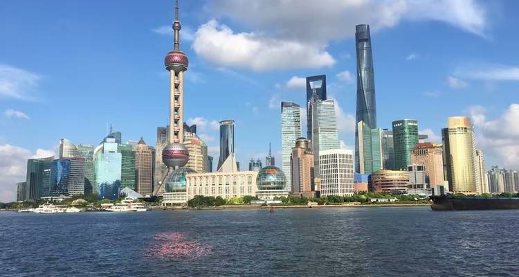 China Encompass 16 días: Pekín, Shanghai, Xian, Chengdu, Tres Gargantas, Yangshuo, Hong Kong - Silk Road Trips 6