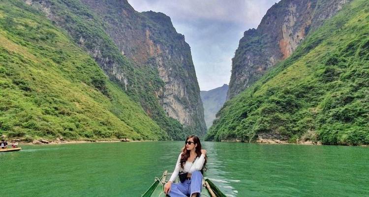5 - día privado Ha Giang aventura senderismo con estancia en familia y ecolodge - Crossing Vietnam Tour 7