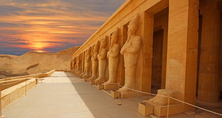 Circuit guidé de luxe en Égypte avec croisière sur le Nil et vol 5*. - Truly Egypt Tours 4