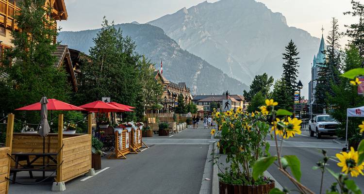 Rockies Western Canada Iconic Sites: 8-Day Tour - Discover Canada Tours 10
