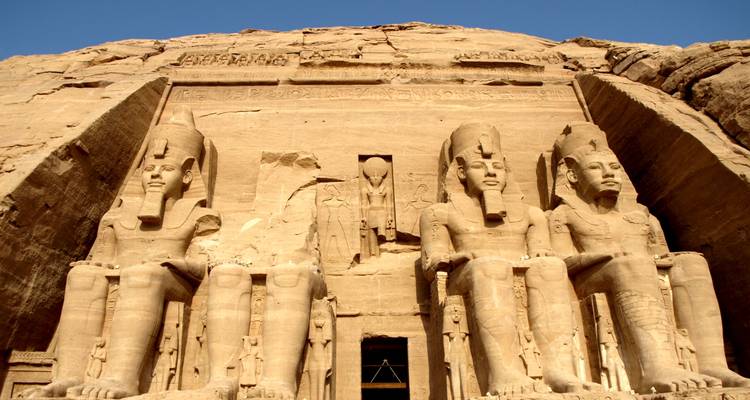 Au départ d'Assouan 8 Jours 7 Nuits Croisière sur le Nil AVEC VISITES GUIDEES et; 2 VISITES GRATUITES "HOT AIR BALLOON et; ABU SIMBEL TEMPLES". - Egyptology Travel 1