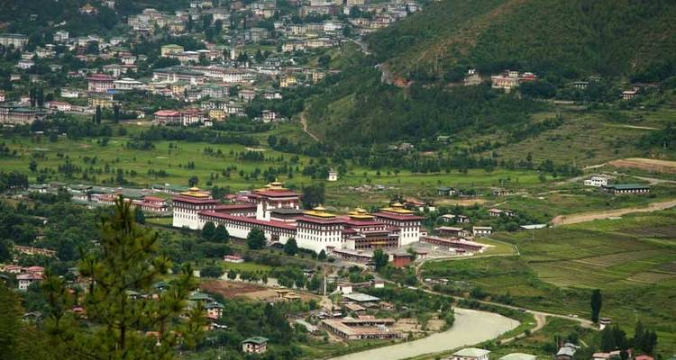 Circuito cultural a Bután con una excursión de 2 días a Bumdrak - Bhutan Acorn Tours & Travel 8