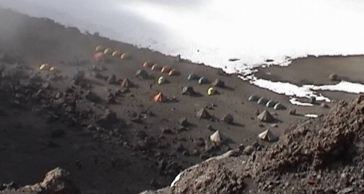 Ascensión a la ruta Umbwe del Kilimanjaro - Opciones privadas disponibles - Nomadic Adventures 4