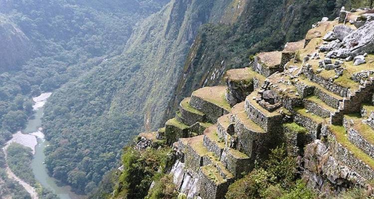 Le meilleur du Pérou et de la Bolivie : Lima, Cusco, la Vallée Sacrée, Machupicchu, la Paz, les Paines d'Uyuni et toutes les lagunes
 - Peru Trek 4 Good 3