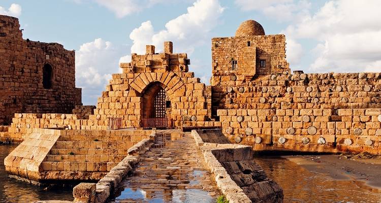 Land of the Phoenicians - Crooked Compass 1