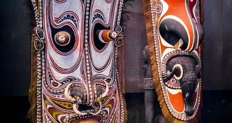 Festival de Goroka - Crooked Compass 3