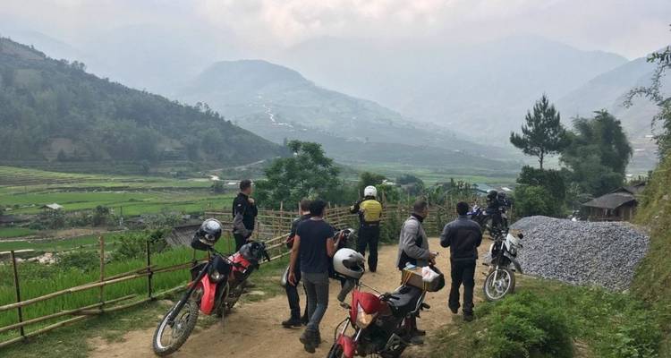 Venturing Vietnam Motorbike Tour on Ho Chi Minh Trail via Central Highlands - DNQ Travel 8