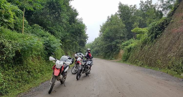 Venturing Vietnam Motorbike Tour on Ho Chi Minh Trail via Central Highlands - DNQ Travel 4