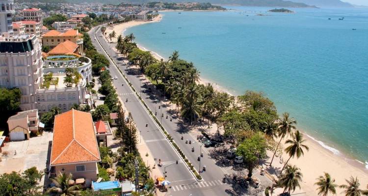 Viaje familiar al sur de Vietnam Delta del Mekong, Da Lat, Nha Trang - DNQ Travel 4