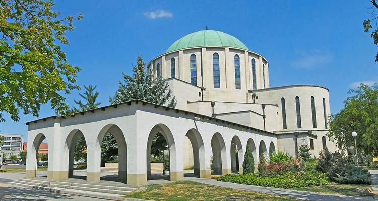 From the Danube to the Tisza, through the Real Hungary (port-to-port cruise) - CroisiEurope River Cruises 2