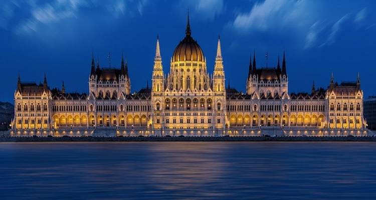 From the Tisza to the Danube, through the Real Hungary (port-to-port cruise) - CroisiEurope River Cruises 3