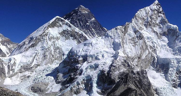 Excepcional travesía por el campamento base del Everest - Destination Unlimited Treks and Expeditions Pvt Ltd 2
