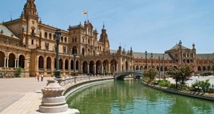 Enchanting Andalusia - Seville Fair Festivities: Tradition, gastronomy and flamenco - CroisiEurope River Cruises 1