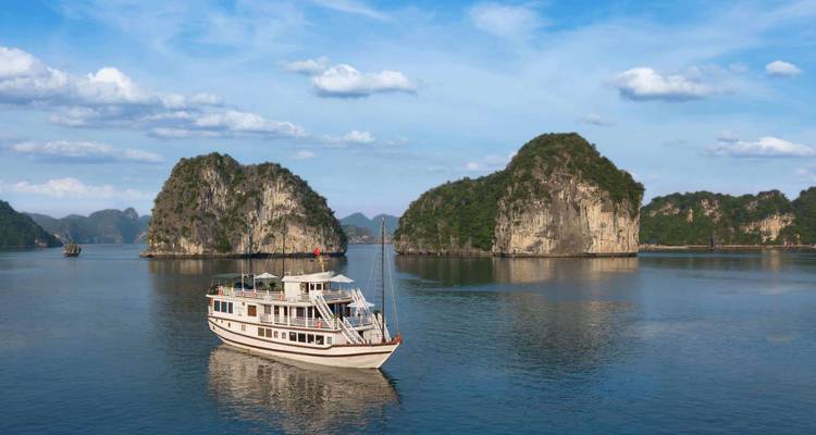 Halong Flamingo Cruise Package Tour from Hanoi for 5 Days - DNQ Travel 10