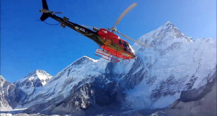 Excursión en helicóptero por el Everest con desayuno - Aterrizaje garantizado en Kalapatthar - Himalayan Adventure Treks & Tours 6