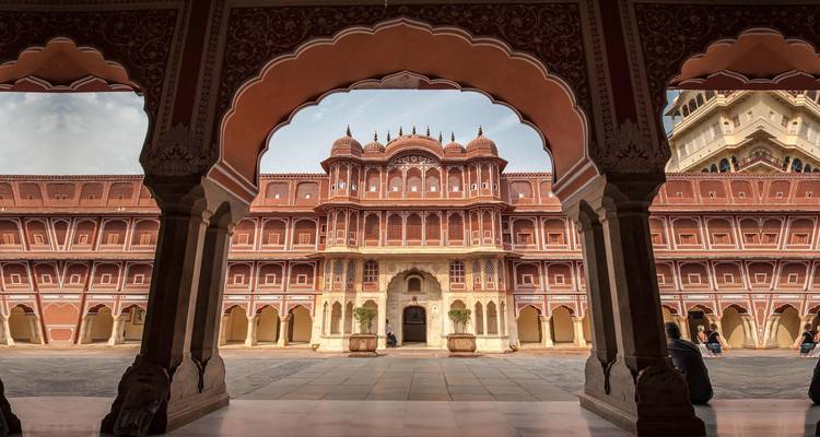 9 Days New Delhi Agra Jaipur tour with Udaipur - Holidays At 8