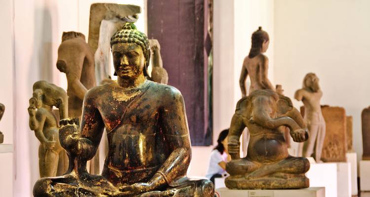 Oudong and City Tour - Euro Khmer Voyages 1