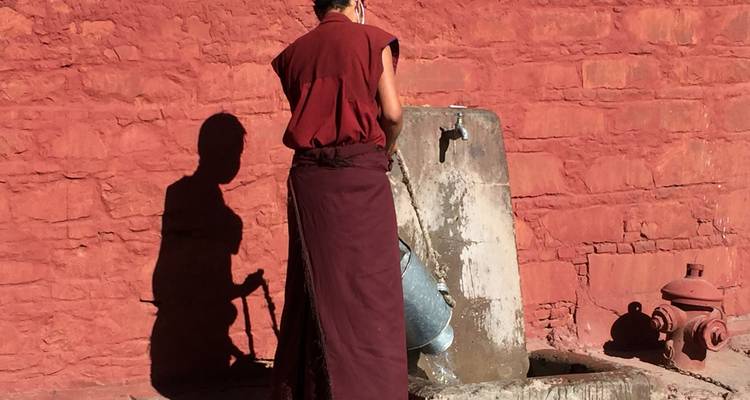 Tibet classique 8 jours : Lhassa, Gyangtse, Shigatse, Sakya, Camp de base de l'Everest - Silk Road Trips 6
