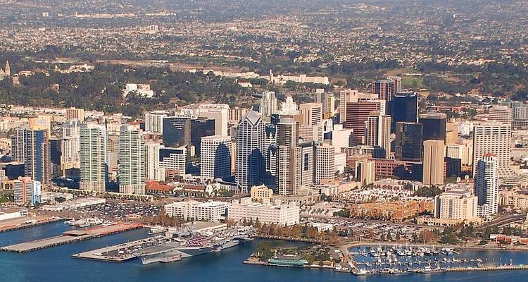 Tournament Of Roses avec San Diego - Globus 2