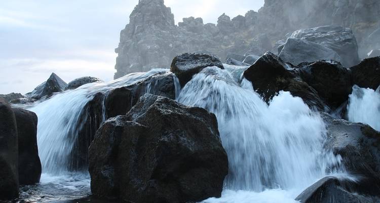 Gems of Iceland with Northern Lights - Globus 4