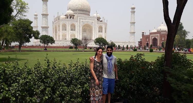 2 Days Taj Mahal Tour by India's fastest Train - ITS holidays 1
