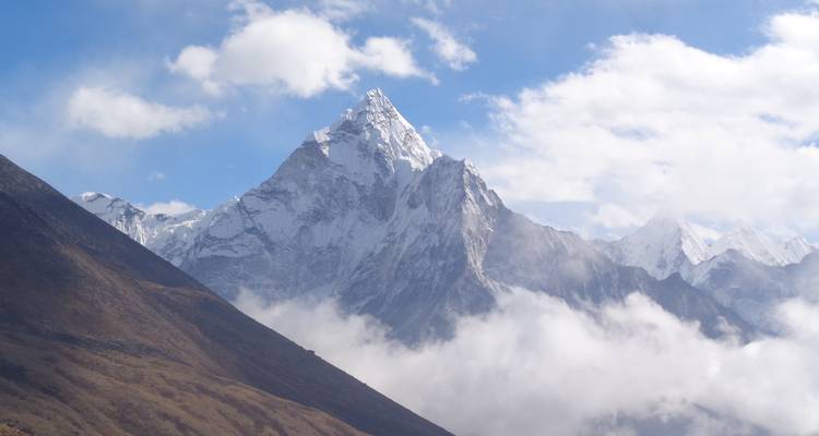 Excursión al campamento base del Everest 12 días - Mega Mount Treks and Expedition Pvt.Ltd.  7
