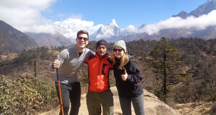 Excursión al campamento base del Everest 11 días - Mega Mount Treks and Expedition Pvt.Ltd.  1