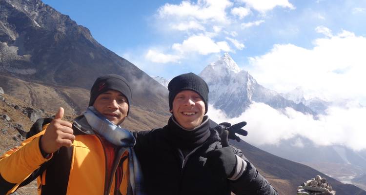 Excursión al campamento base del Everest 11 días - Mega Mount Treks and Expedition Pvt.Ltd.  7