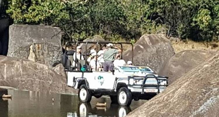 Zimbabwe Panorama Trip - Afro Honeyguide Adventures 6