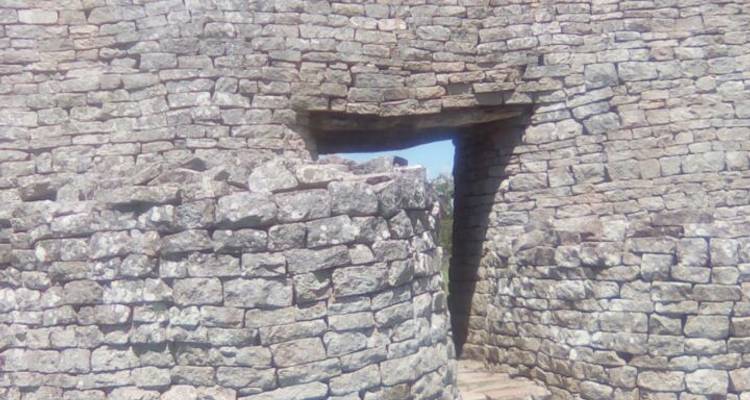 Zimbabwe Panorama Trip - Afro Honeyguide Adventures 7
