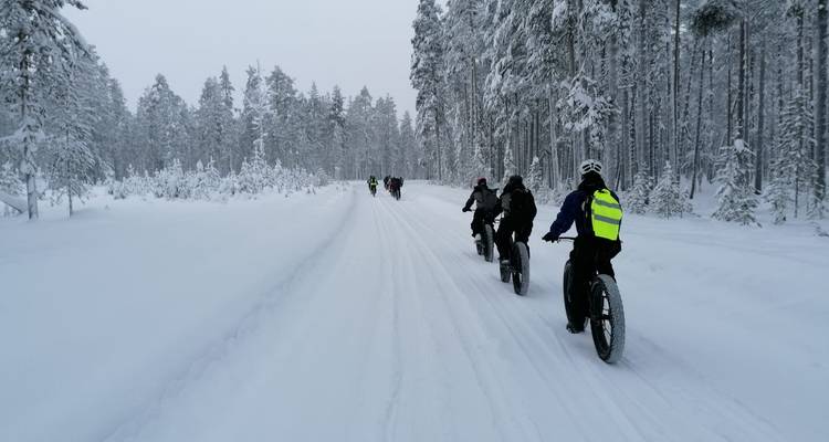 Diversión invernal en Finlandia - vacaciones multiactividad - Upitrek 4