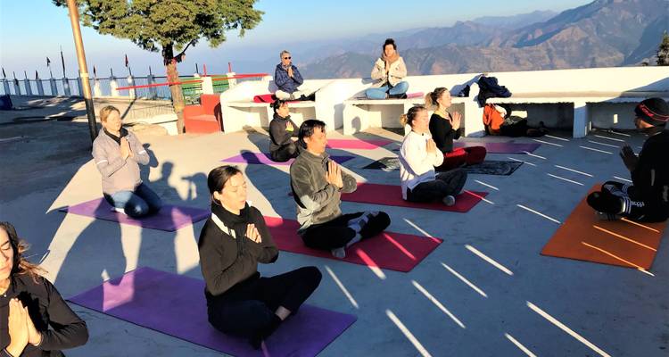 Formación de Profesores Certificada por la Alianza del Yoga de 200 horas en Rishikesh, India - Vedansha Yoga 8