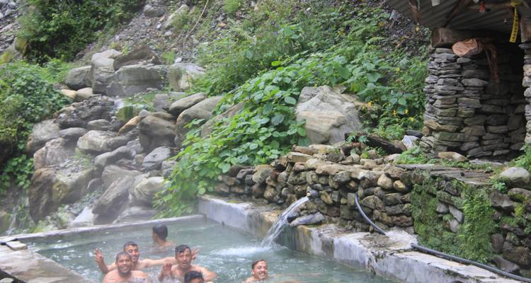 Excursionismo en campamento base del Annapurna 12 días - Frolic Adventure Pvt. Ltd. 7