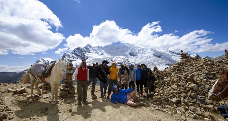 Excursión de 4 días a la Montaña arcoíris + Ausangate - FlashpackerConnect 1