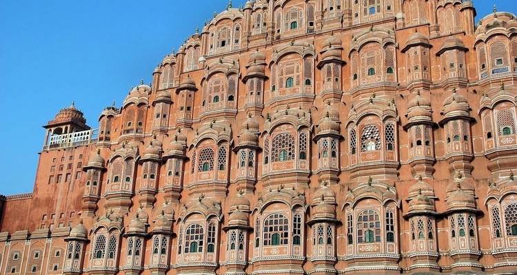 Paquete turístico triángulo de oro en la India con alojamiento - Arush Tours 8