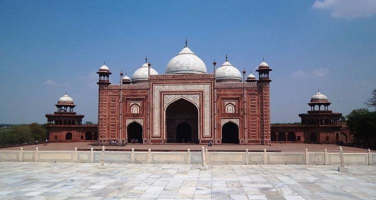4 Days Golden Triangle Tour Package With Accommodation - Arush Tours 6