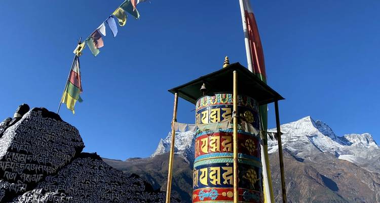 Excursión al campamento base del Everest - confort - Alpine Ramble Treks  2