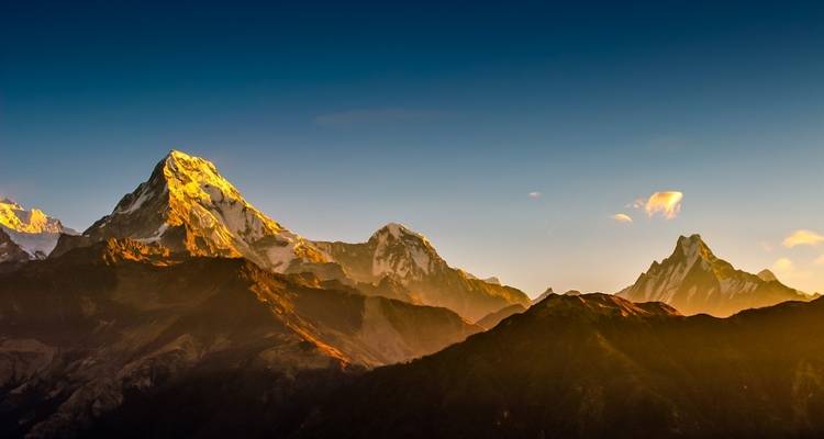 Excursionismo en campamento base del Annapurna - Amazing Authentic Treks  3