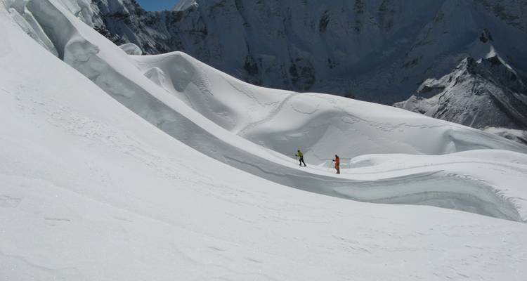 Escalada al pico de la Isla con el Campamento Base del Everest - Icicles Adventure Treks & Tours (P.) Ltd. 2
